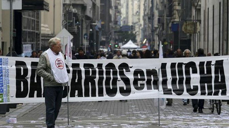 Jueves sin bancos en la Argentina: Consideran “una propuesta inadmisible” la oferta recibida