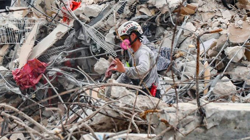 Miami: Suman 90 los fallecidos en el derrumbre del edificio