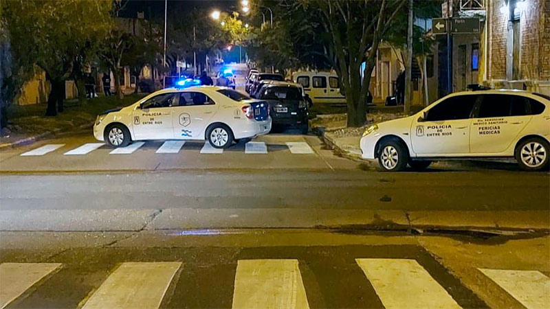 Paraná: Confirmaron la identidad del motociclista que murió tras chocar contra un poste