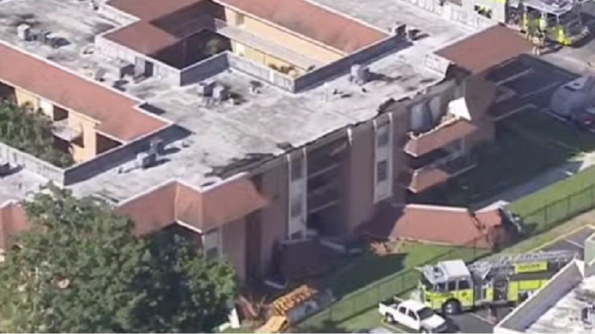 URGENTE: Colapsó el techo de un edificio de Miami