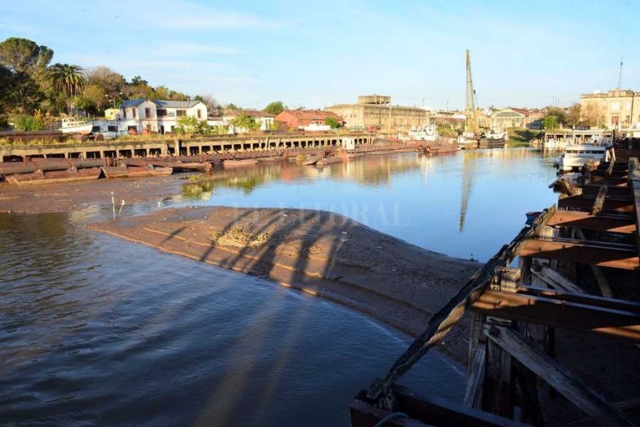 En plena ola de calor extremo, el río alcanzó la marca histórica en Paraná