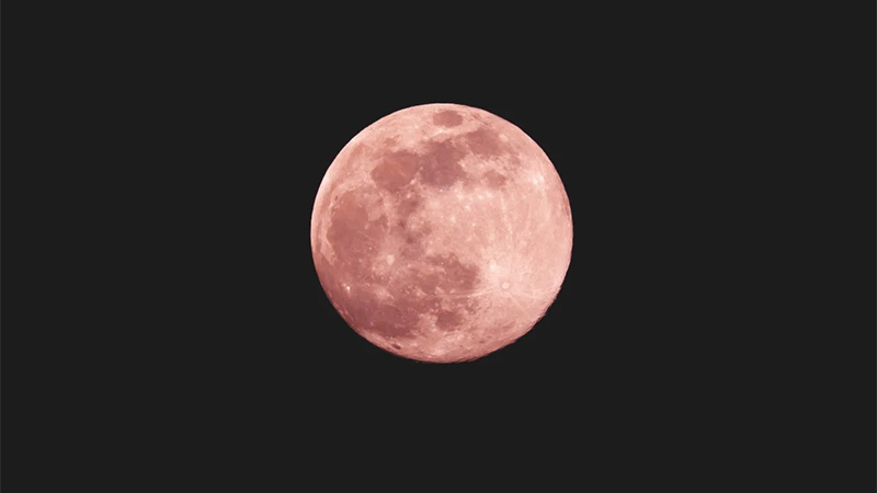 Luna rosa y lluvia de estrellas: Podrán verse este mes