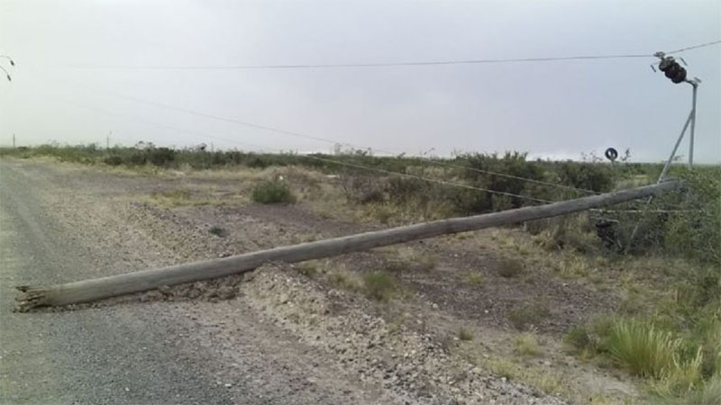 Daños por viento en el sistema de electrificación rural del departamento La Paz