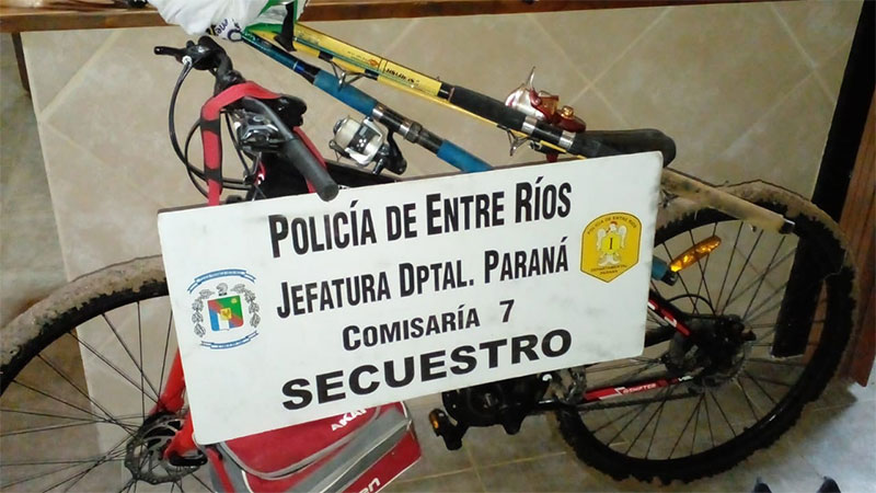 Salieron un par de horas y les saquearon la casa en Paraná: Lo robado estaba en un monte