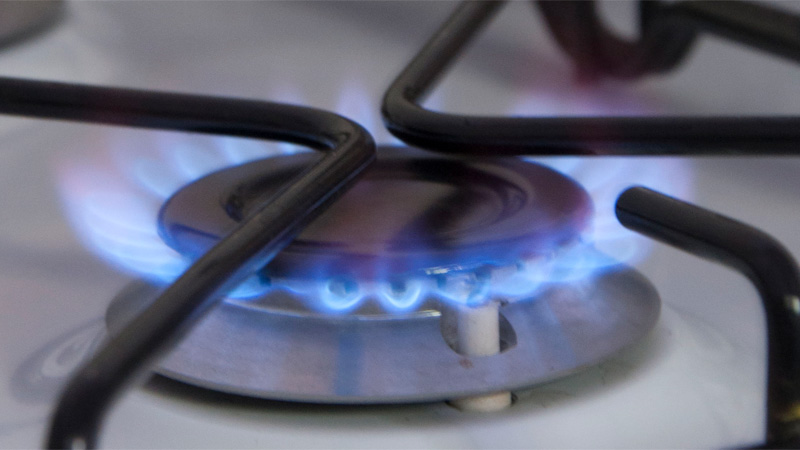 Subsidios para el gas y electricidad: habrá que inscribirse en un registro