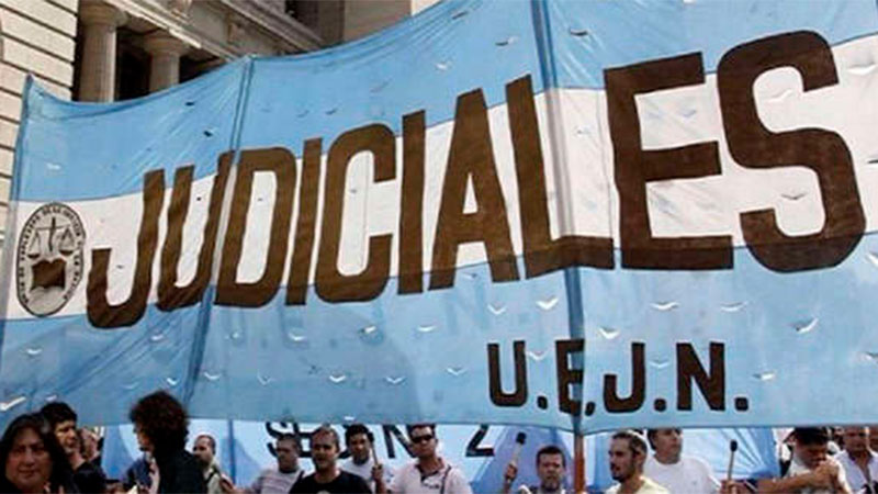 Judiciales de todo el país inician un paro de 48 horas con movilización