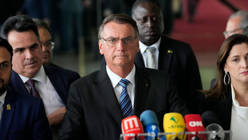 Bolsonaro no admitió la derrota y dice que seguirá “mandatos de la Constitución”