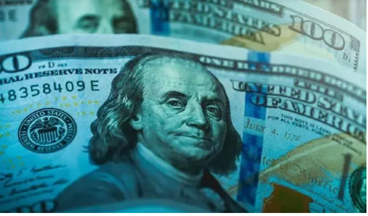 Dólar blue AHORA: Cuánto cotiza este martes 9 de enero