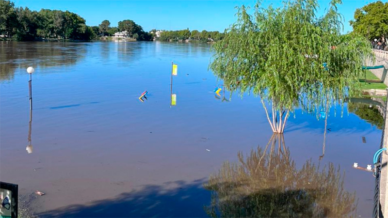 Alerta por el crecimiento del río Gualeguaychú: podría superar los tres metros