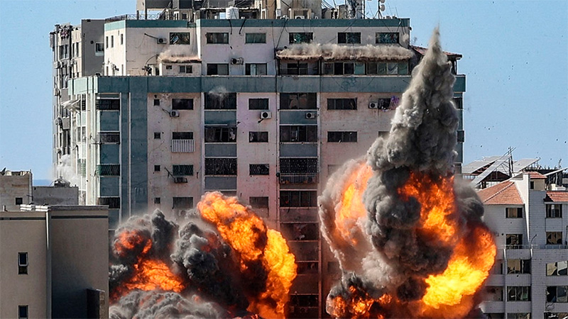 Sube a 9.700 la cifra de muertos tras otro ataque israelí en Franja de Gaza