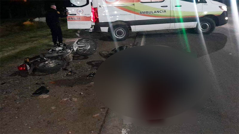 Un joven murió en San Salvador tras un choque entre dos motos