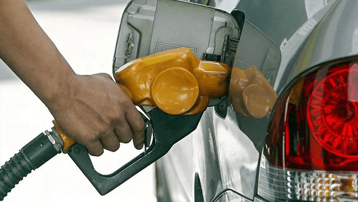Este miércoles subieron los precios de los combustibles: los nuevos valores