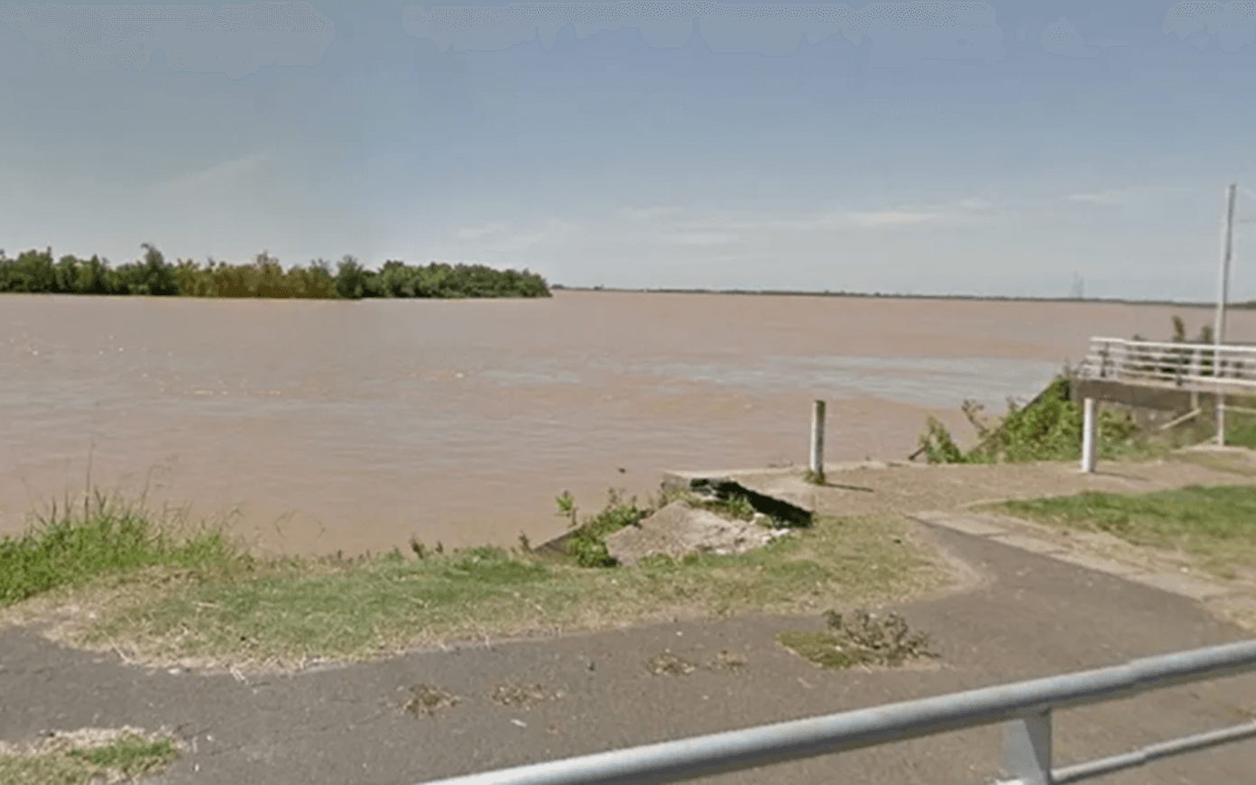 Una mujer cayó al río en la costanera de Paraná y fue rescatada