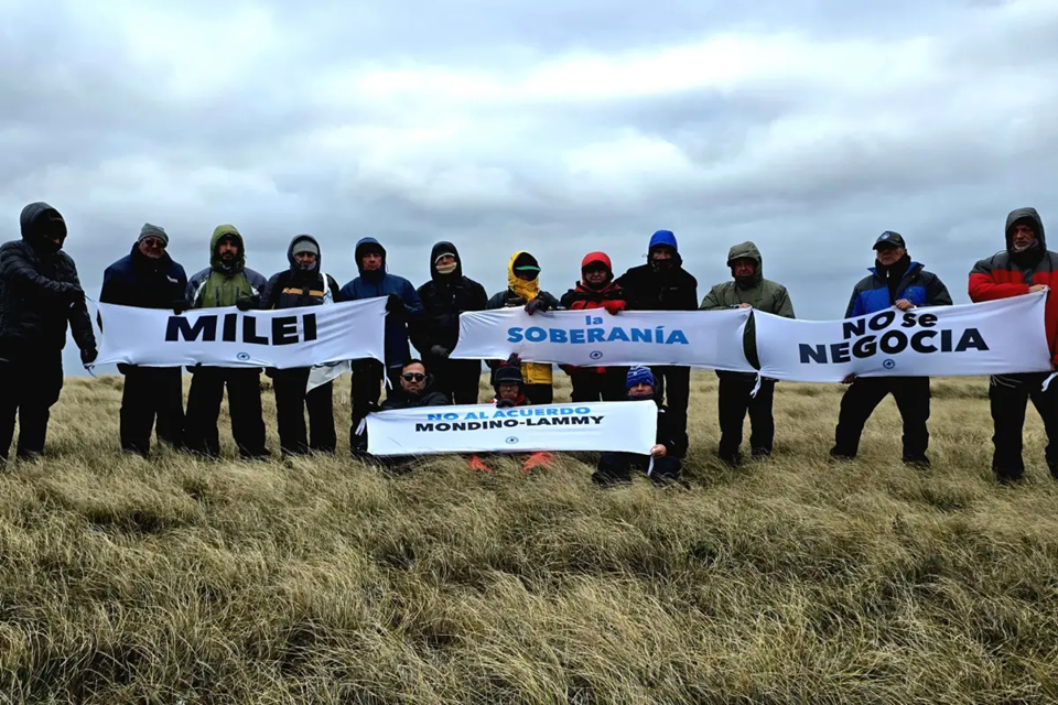 Excombatientes de Malvinas le dieron 24 horas a Milei para que se retracte sobre sus dichos en medios ingleses