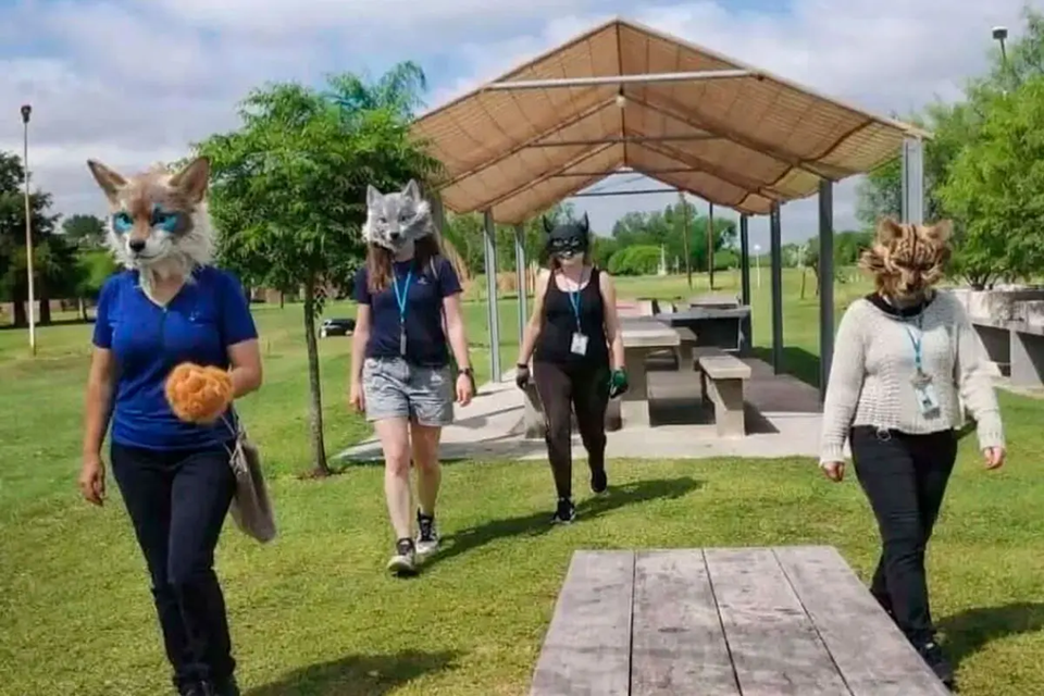 Jóvenes identificados como therian realizaron un encuentro en Alcaraz