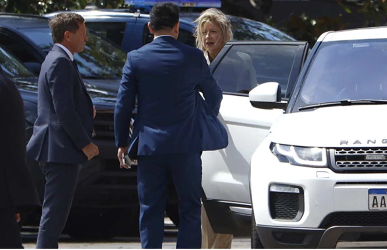 Monteoliva levantó la custodia de los establecimientos judíos y abrió un conflicto con la DAIA