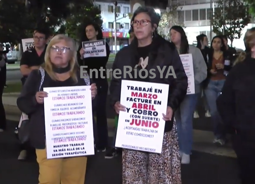 Entre Ríos marchó en rechazo a la modificación de la Ley de emergencia en discapacidad