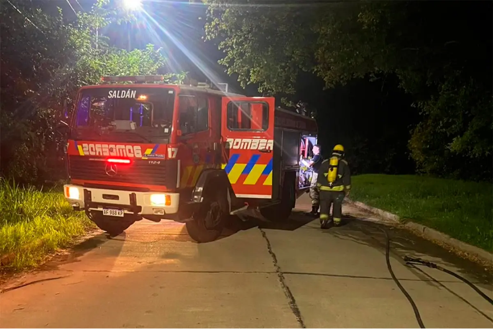 Una mujer y un niño murieron calcinados tras un incendio