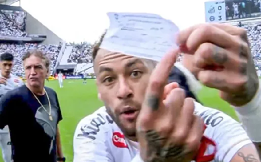 Insólito error con Neymar en Brasil: el jugador explotó de bronca