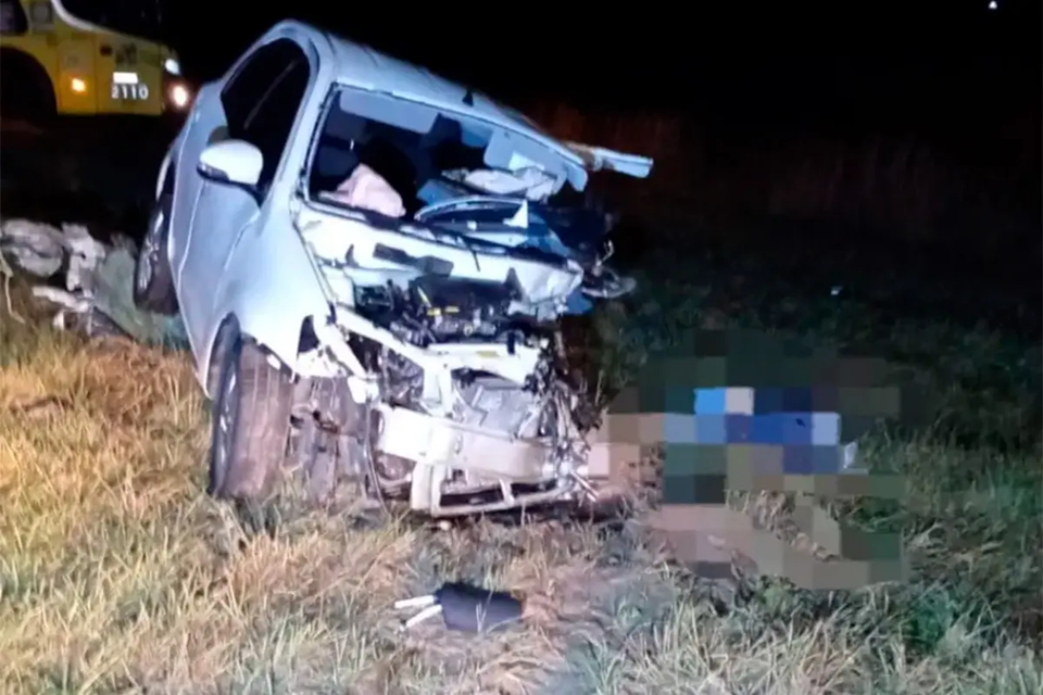 Violento choque entre un auto y un camión dejó un muerto