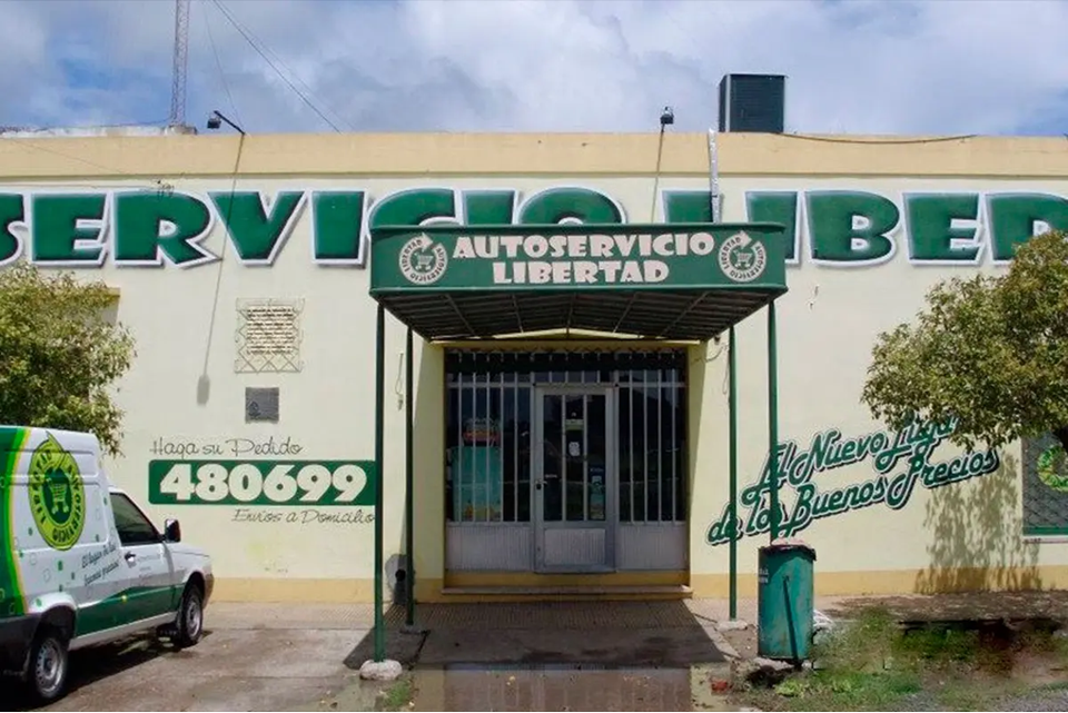 Robaron un supermercado en Urdinarrain y se llevaron millones de pesos, dólares y cheques