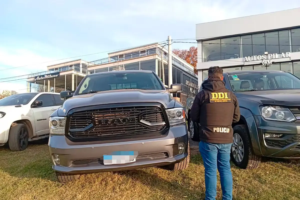Denuncian millonarias estafas a concesionaria por autos que nunca entregaron