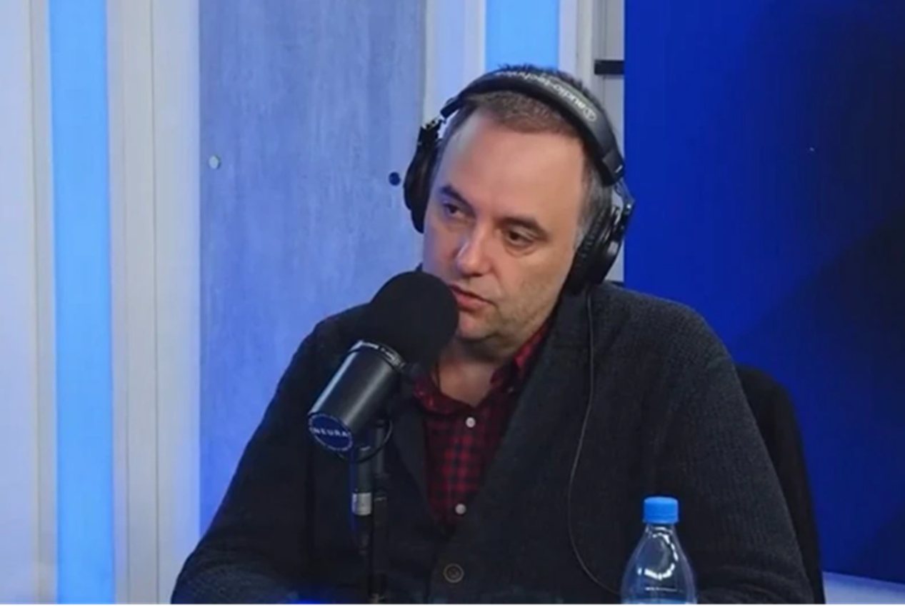 Mensaje envenenado de Adorni a Milei: "Pegarme a mí es lastimarlo a él"