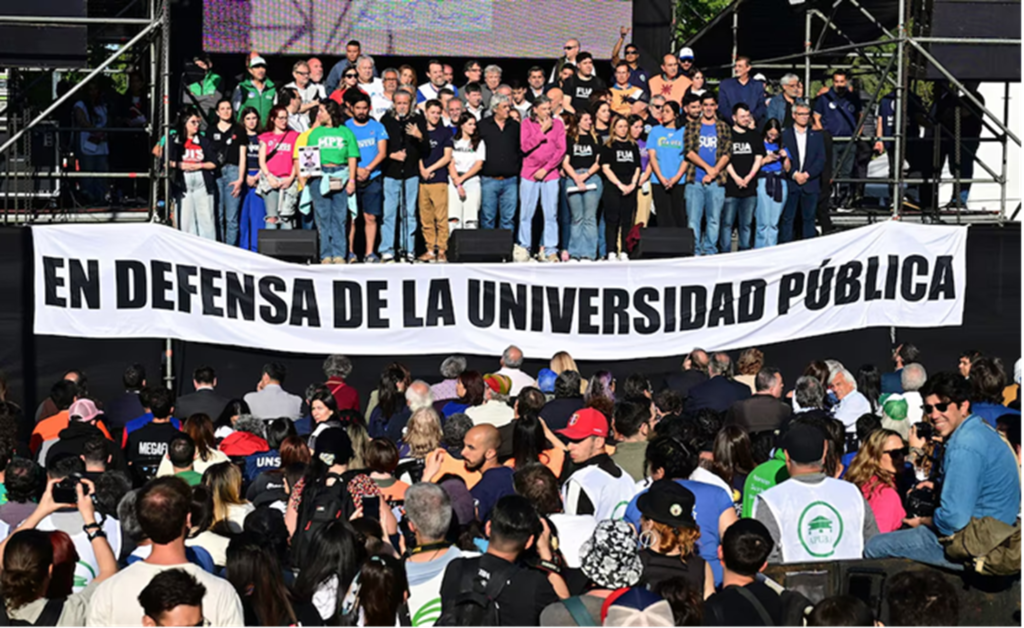 Nueva Marcha Federal Universitaria contra los recortes del Gobierno de Milei
