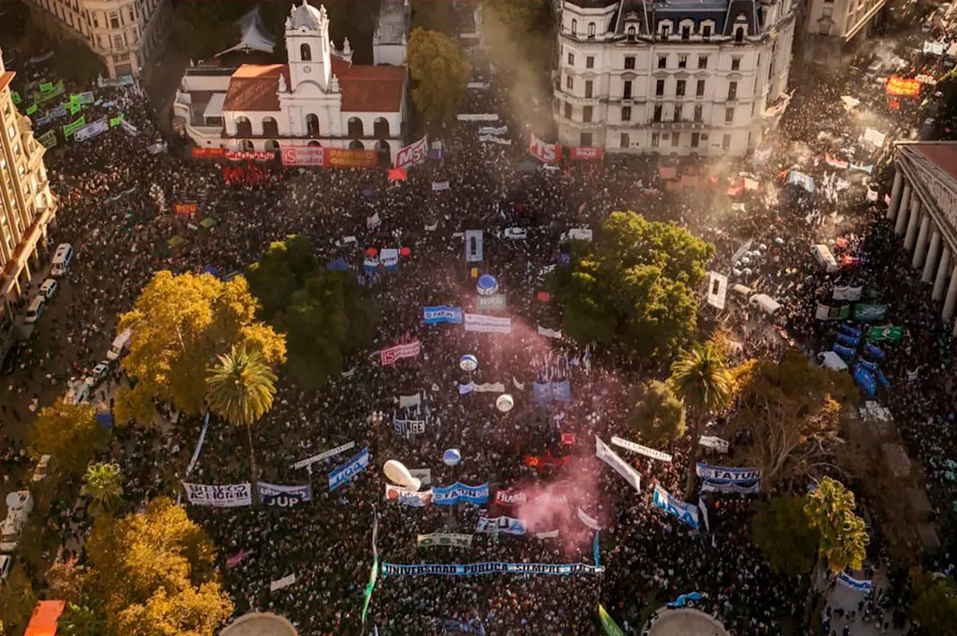 Histórica marcha Universitaria: El documento completo y el pedido a la Corte Suprema