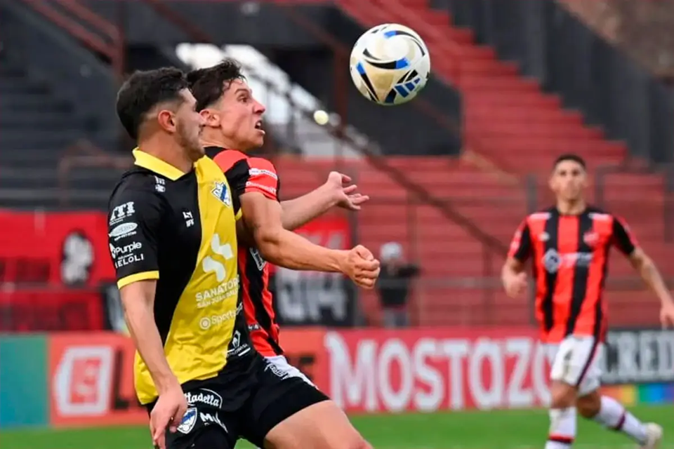 Patronato igualó 1 a 1 ante Ferrocarril Midland este domingo en Paraná
